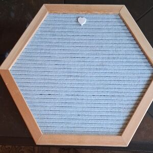 FELT LETTER BOARD